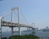800px-IMG_1614_rainbow_bridge_Tokyo